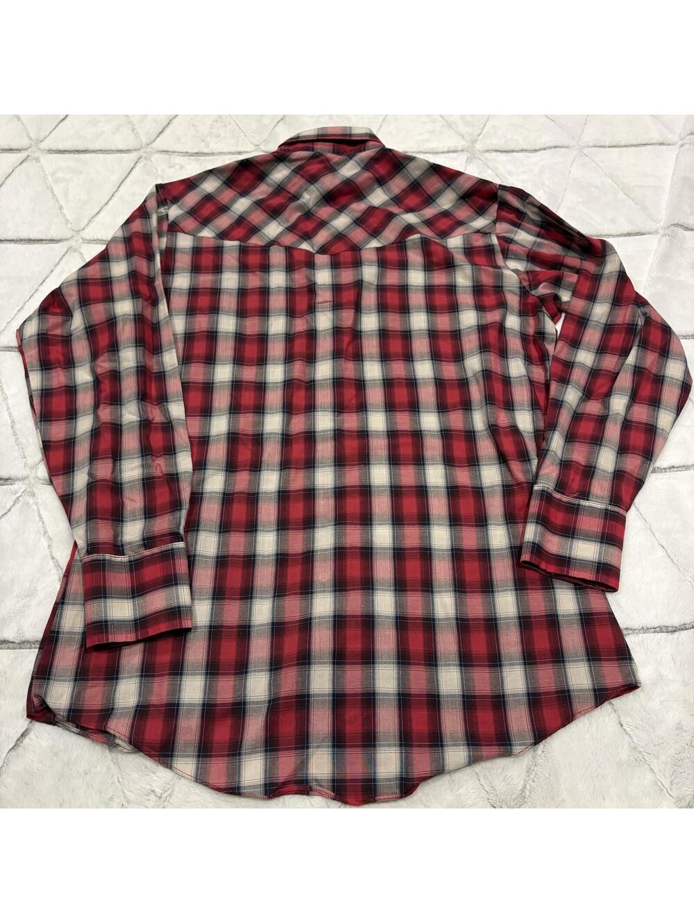 Ely Cattleman Mens Red Plaid Western Shirt Size Medium Cotton Blend Lightweight